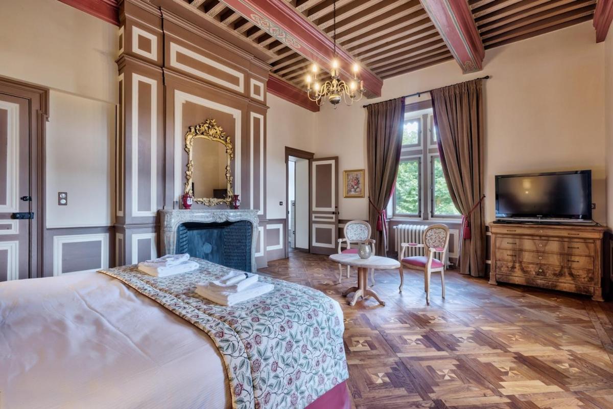 Kasteliades, Chateau De Burnand Bagian luar foto